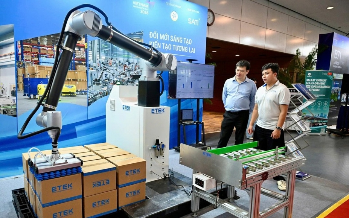 Ngày Chuyển đổi số quốc gia năm nay nhấn mạnh yêu cầu chuyển từ xây dựng kiến trúc, nền tảng và dữ liệu sang khai thác hiệu quả các nguồn lực số, tạo ra kết quả cụ thể, đo lường được trong quản trị, điều hành, phát triển kinh tế - xã hội và phục vụ người dân, doanh nghiệp.