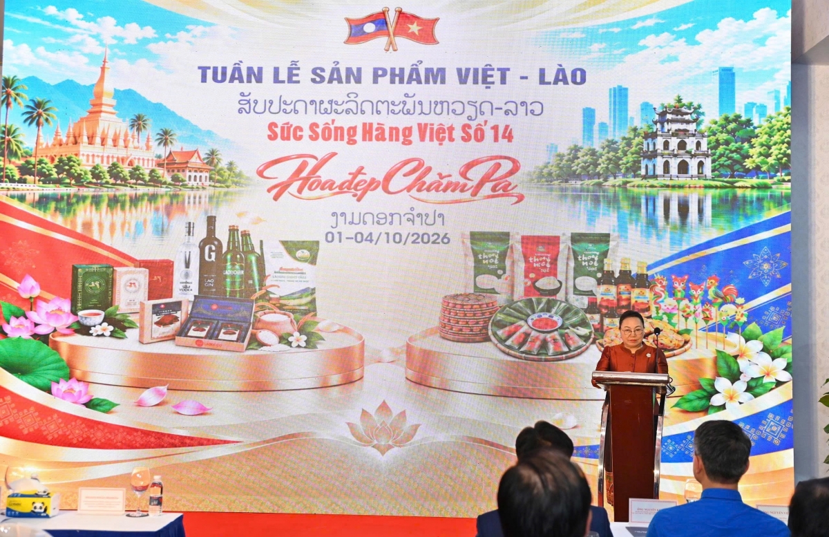 Đại sứ nước Cộng hòa Dân chủ Nhân Dân Lào tại Việt Nam Khamphao Ernthavanh phát biểu tại sự kiện