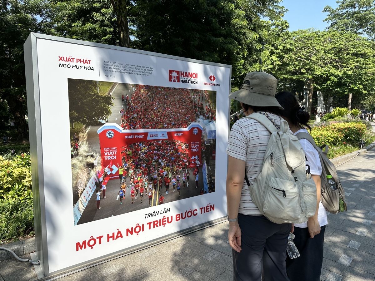 hông chỉ tìm hiểu lịch sử, du khách còn khám phá nhịp sống đời thường và những nét văn hóa đặc trưng của Hà Nội qua mỗi hành trình