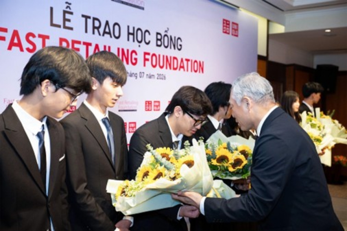 Học bổng Fast Retailing tạo cơ hội cho các sinh viên xuất sắc được học tập tại các trường đại học hàng đầu Nhật Bản.
