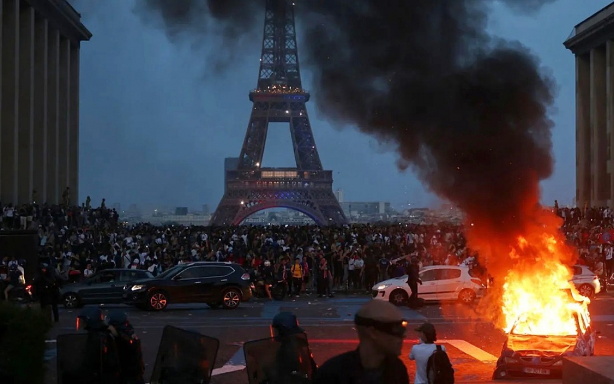 Bạo loạn ở thủ đô Paris