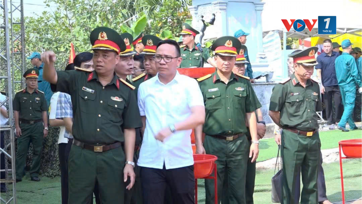 Lãnh đạo Quân khu 3 và thành phố Hải Phòng kiểm tra công tác chuẩn bị lễ truy điệu và an táng hài cốt liệt sĩ, đồng bào tử nạn tại khu vực Mả Chìa (xã Vĩnh Bảo).