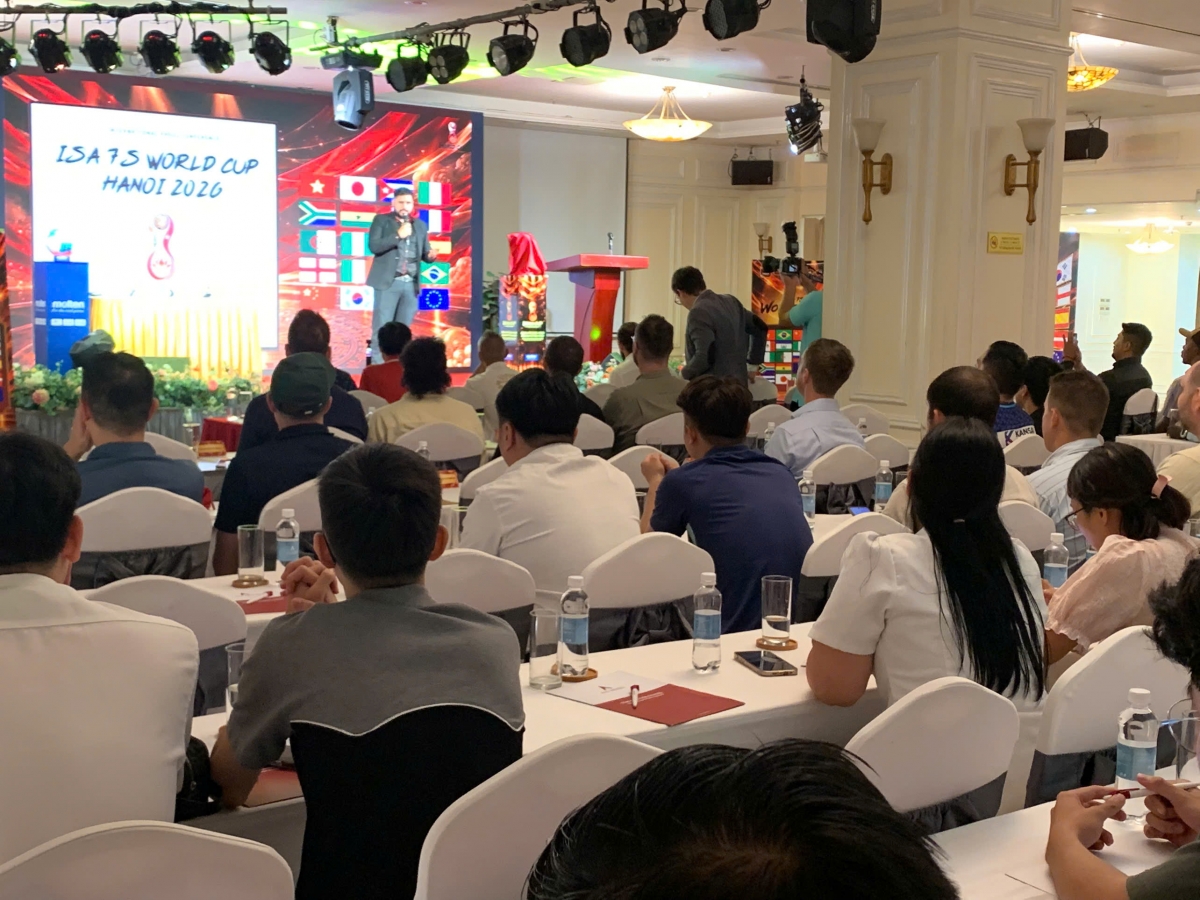 Toàn cảnh buổi Họp báo.