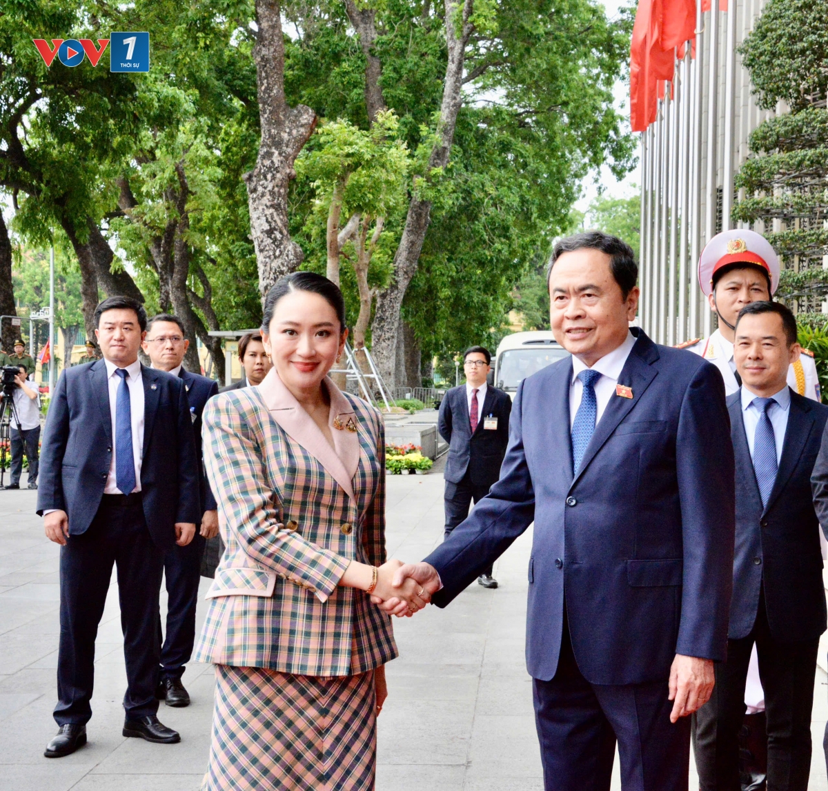 15-5_ctqh_hoi_kien_thu_tuong_thai_lan.jpg